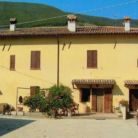 Cerasola Bed & Breakfast Pensionat Campello sul Clitunno Exteriör bild