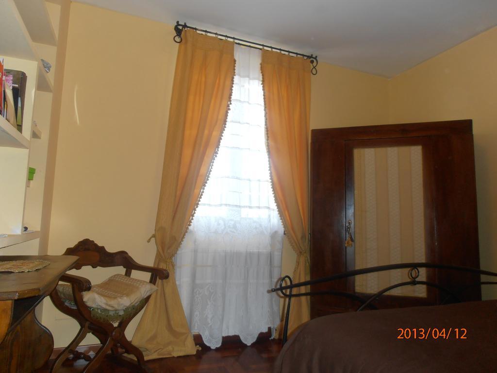 Cerasola Bed & Breakfast Pensionat Campello sul Clitunno Rum bild